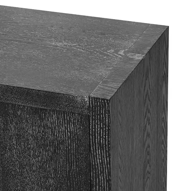Besondere Merkmale eines viertürigen Sideboards mit Eschenfurnier, geeignet für Flur, Eingangsbereich und Wohnzimmer