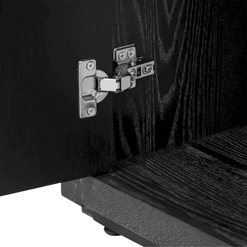 Besondere Merkmale eines viertürigen Sideboards mit Eschenfurnier, geeignet für Flur, Eingangsbereich und Wohnzimmer