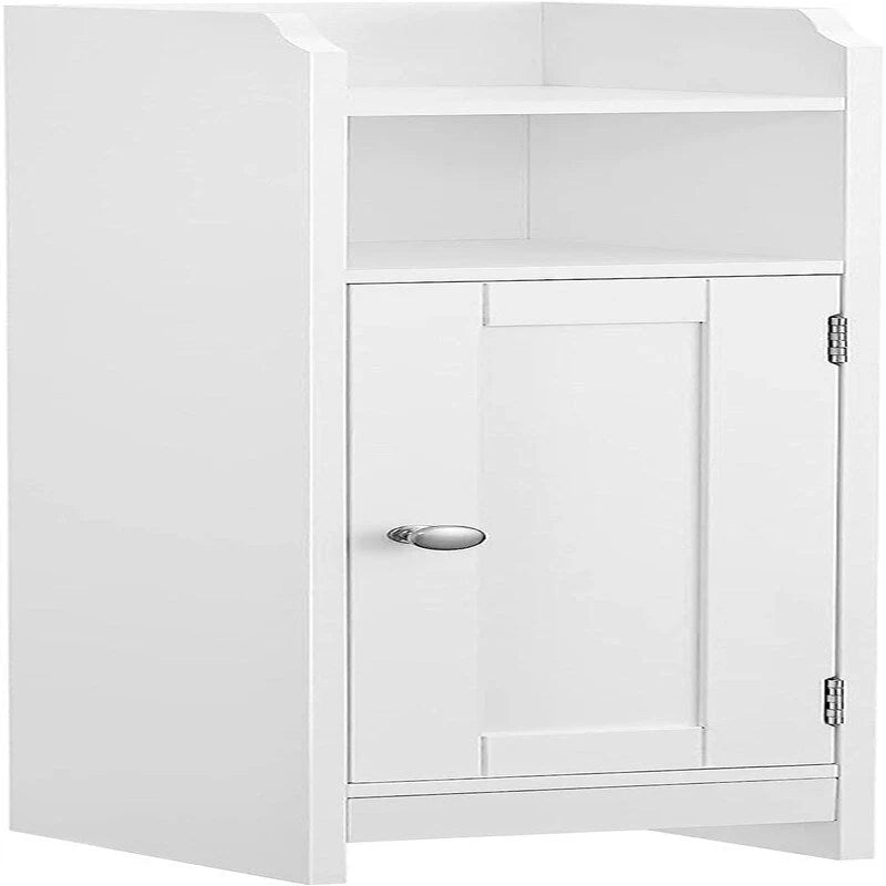 Kleiner Badezimmer-Eckschrank